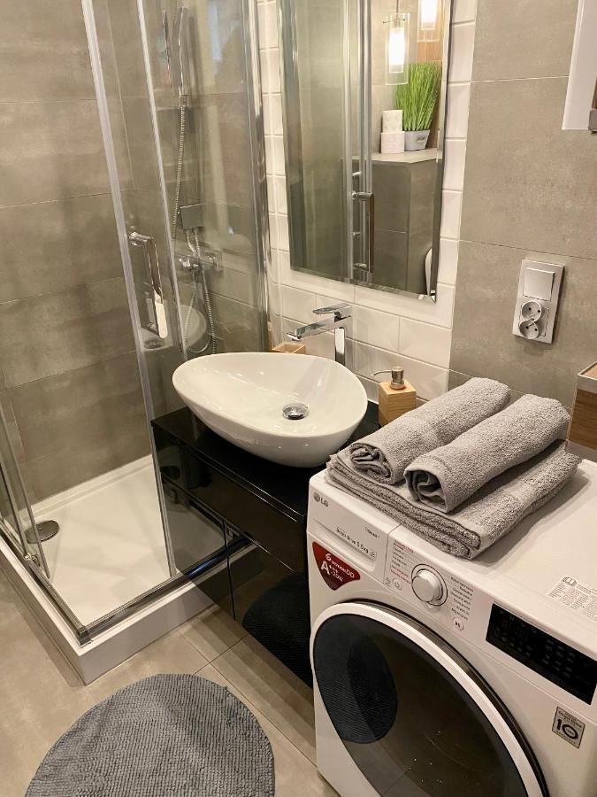 Apartament Glamour Work&Relax, Obok Areny Gliwice, Fv Lägenhet Exteriör bild